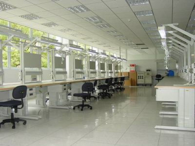 供應防靜電工作臺